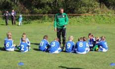 1xBit体育视频-阿尔希拉尔小将表现抢眼，劲旅添新力量