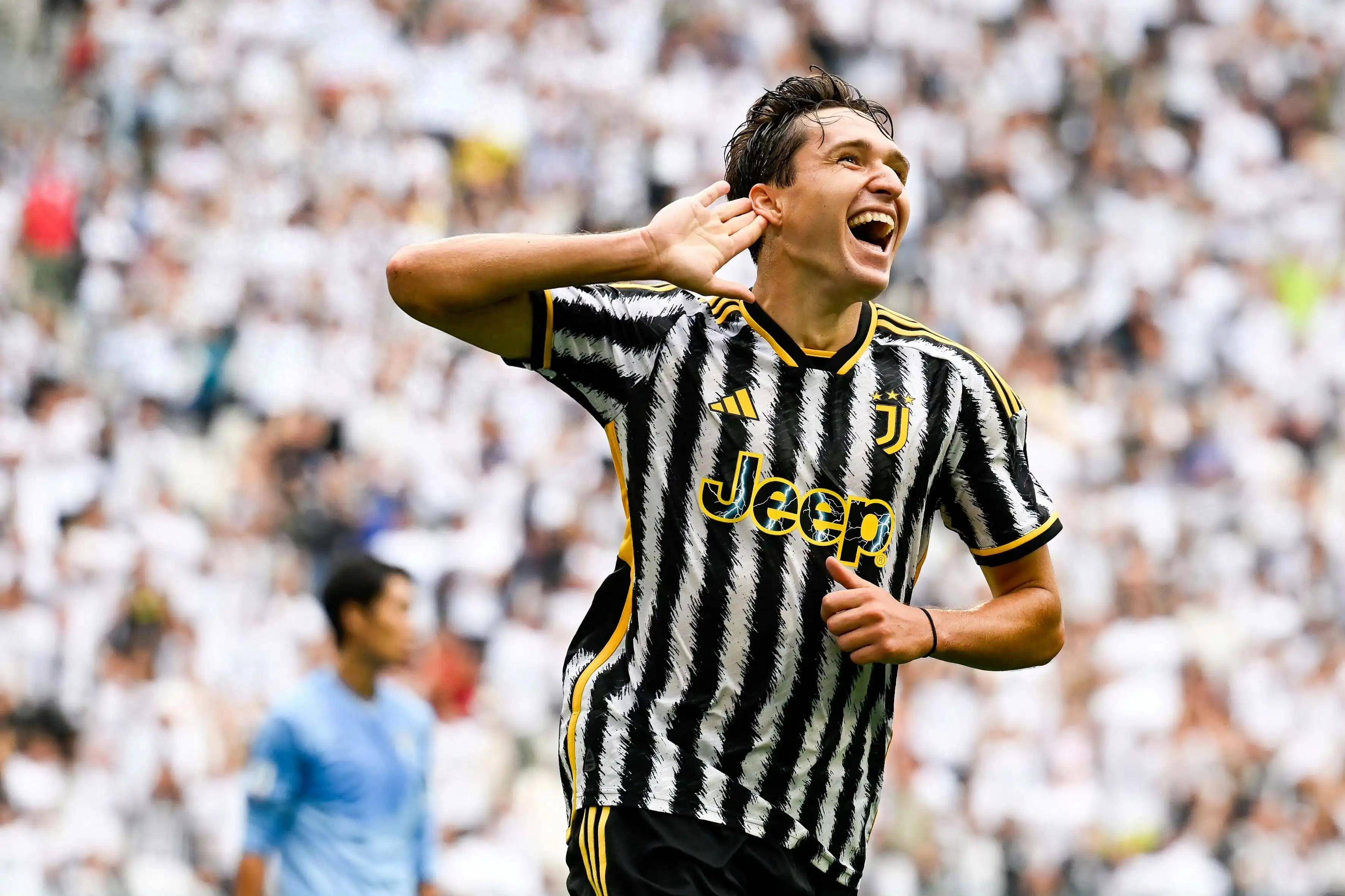 包含南欧队卫冕冠军险胜,积分榜排名暂居榜首的词条 包含南欧队卫冕冠军险胜,积分榜排名暂居榜首的词条