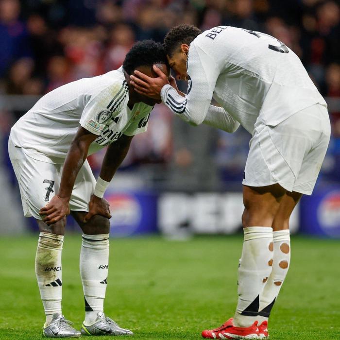 新秀球员崭露头角,成为球队希望 新秀球员崭露头角,成为球队希望