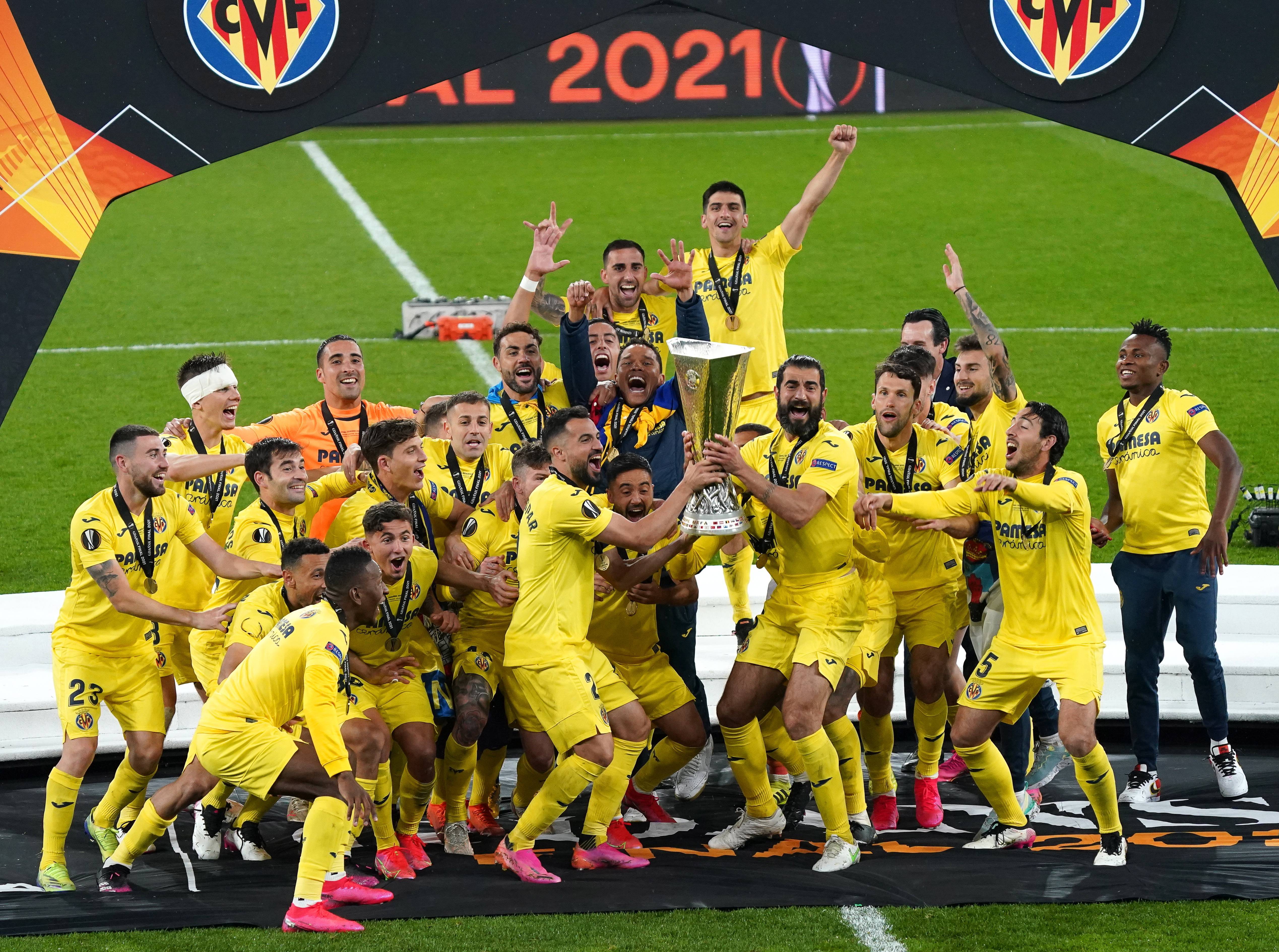 比利时国家队备战面临挑战,队员调整心态的简单介绍 比利时国家队备战面临挑战,队员调整心态的简单介绍