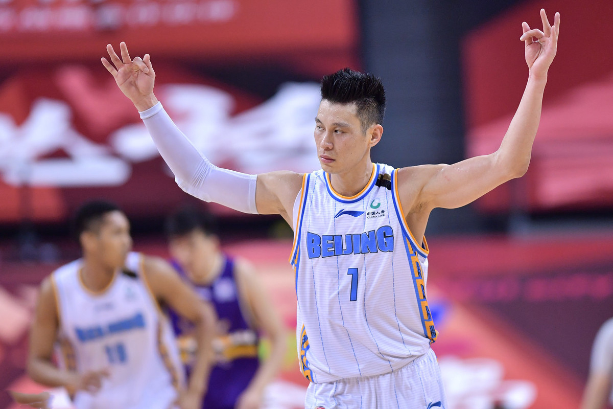 包含广州富力客场大捷，连胜后势如破竹的词条