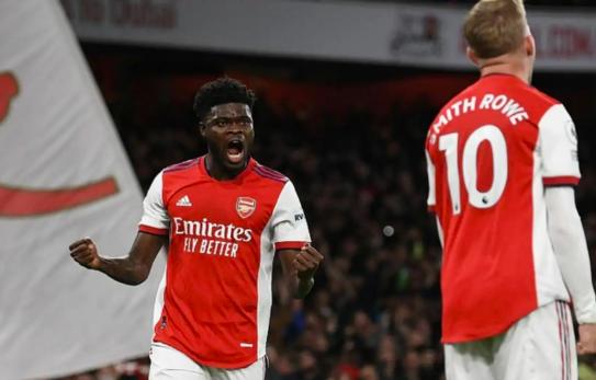 包含阿森纳客场不敌南安普顿，遭遇连败的词条