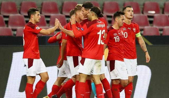 瑞士主场战平保加利亚,晋级前景暗淡 瑞士主场战平保加利亚,晋级前景暗淡