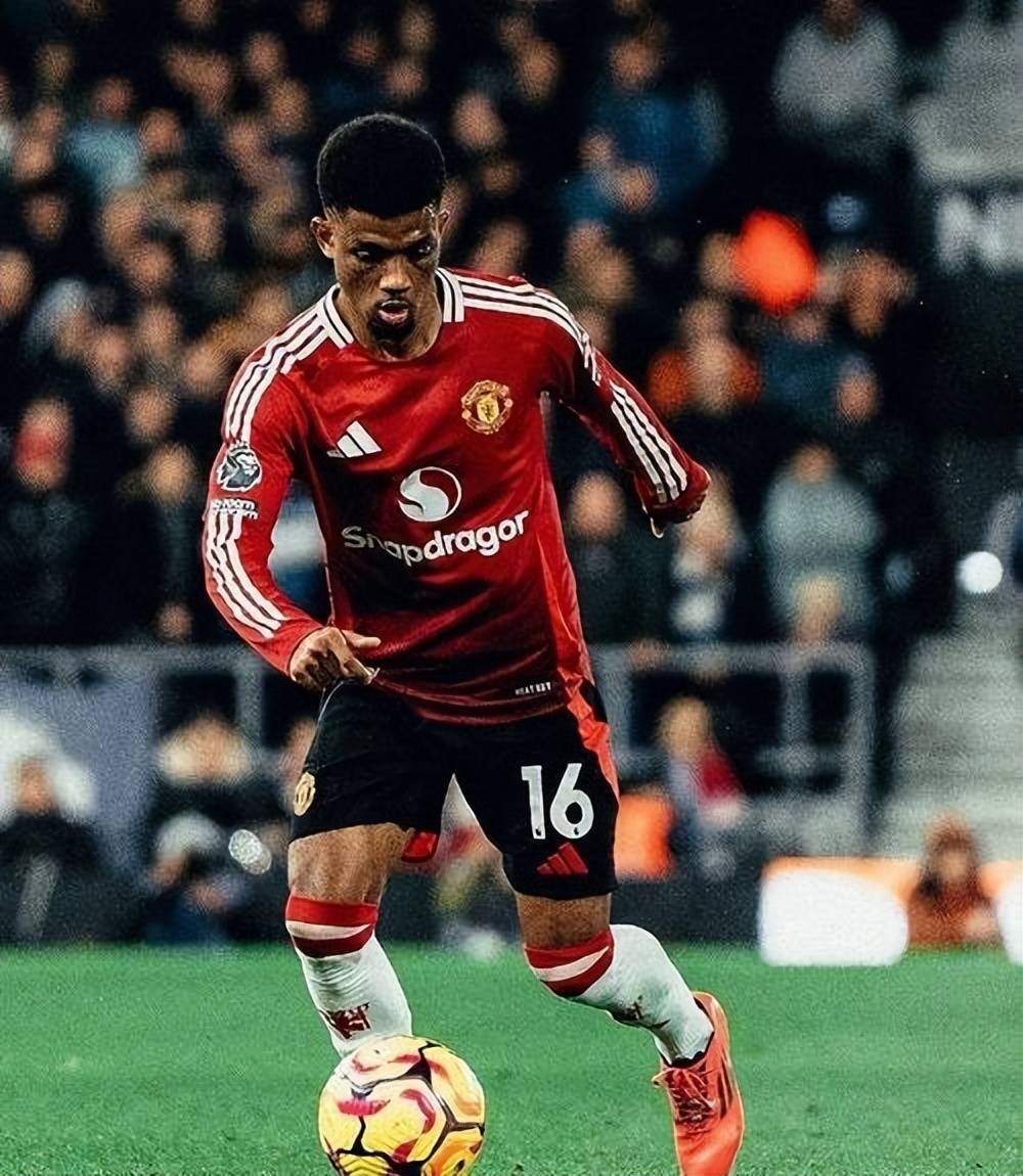 曼联宣布引进世界顶级球星,刷新球队历史最高转会纪录的简单介绍 曼联宣布引进世界顶级球星,刷新球队历史最高转会纪录的简单介绍