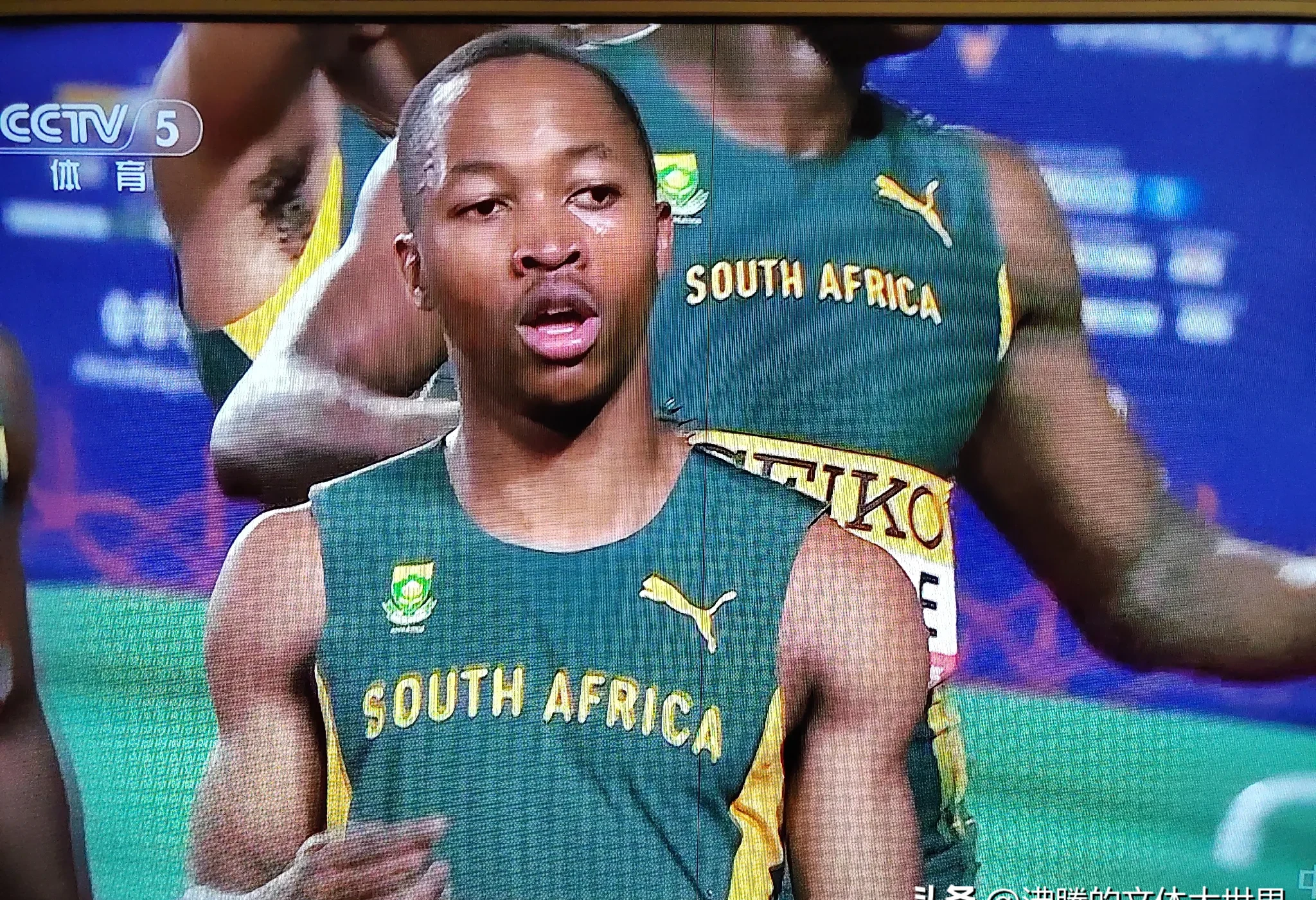 加纳田径运动员夺冠，引发全国狂欢